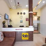 Fabhotel Kailash Park