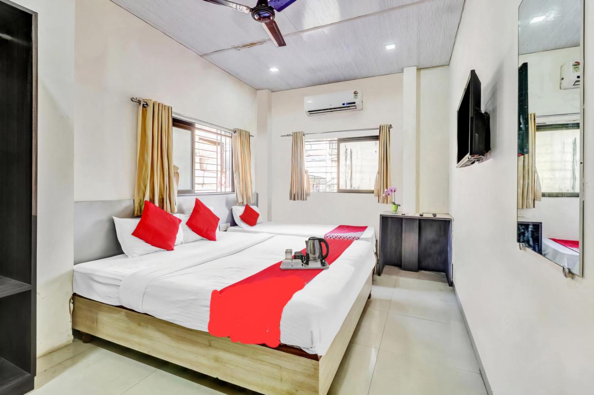 Hotel Fabhotel Kailash Park Bombay