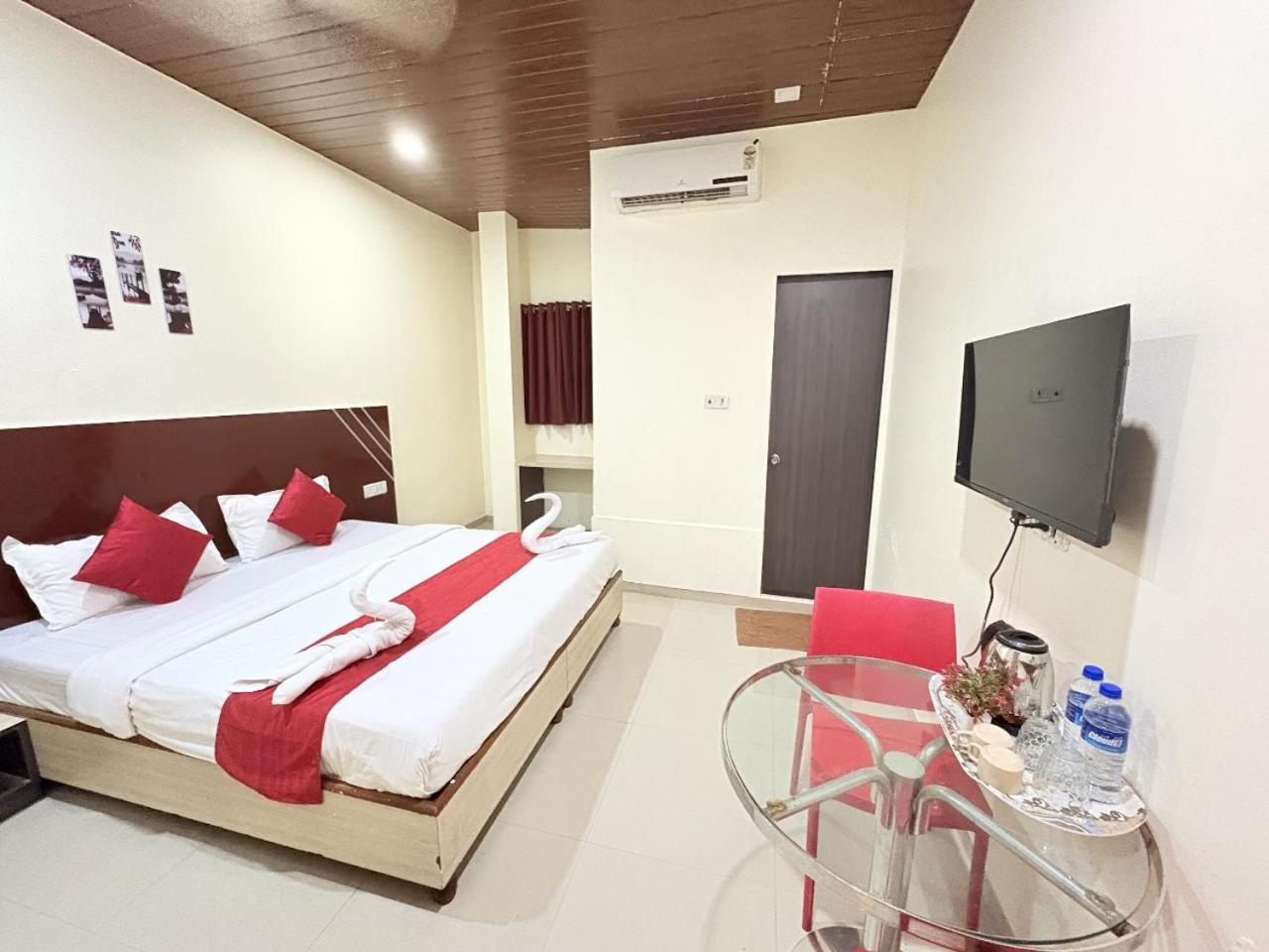 Fabhotel Kailash Park Hotel Bombay