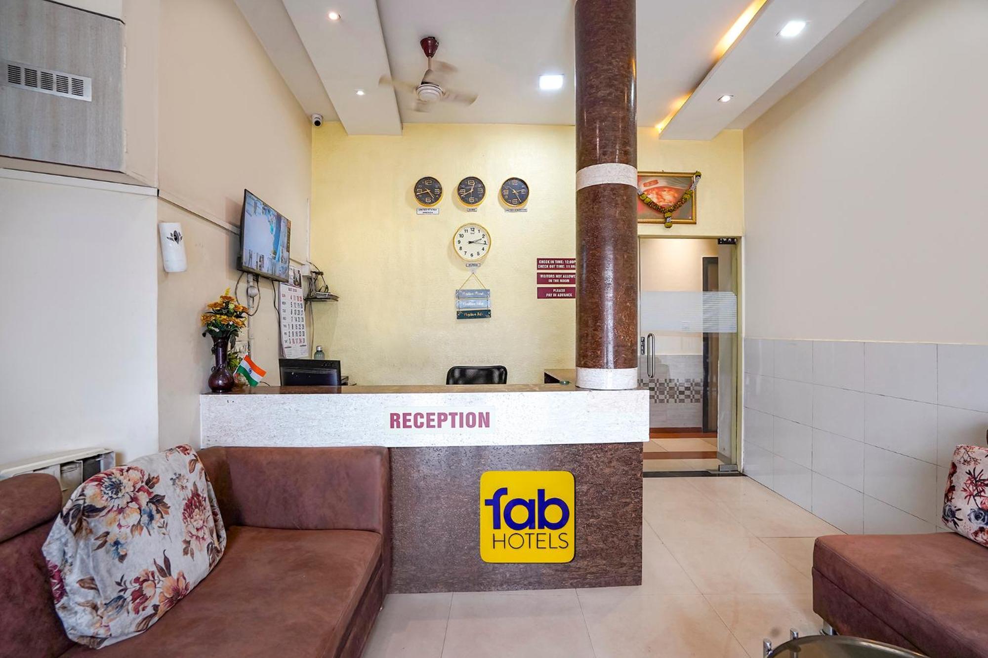 Hotel Fabhotel Kailash Park Bombay